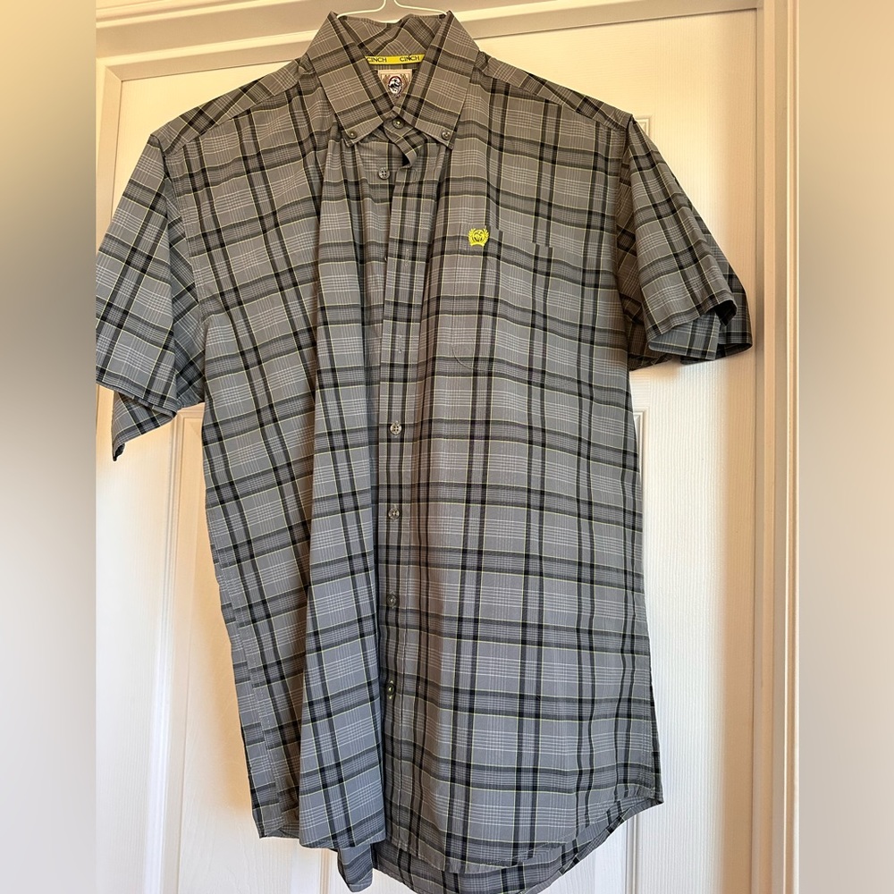 Cinch Men’s Short Sleeved Dress Shirt